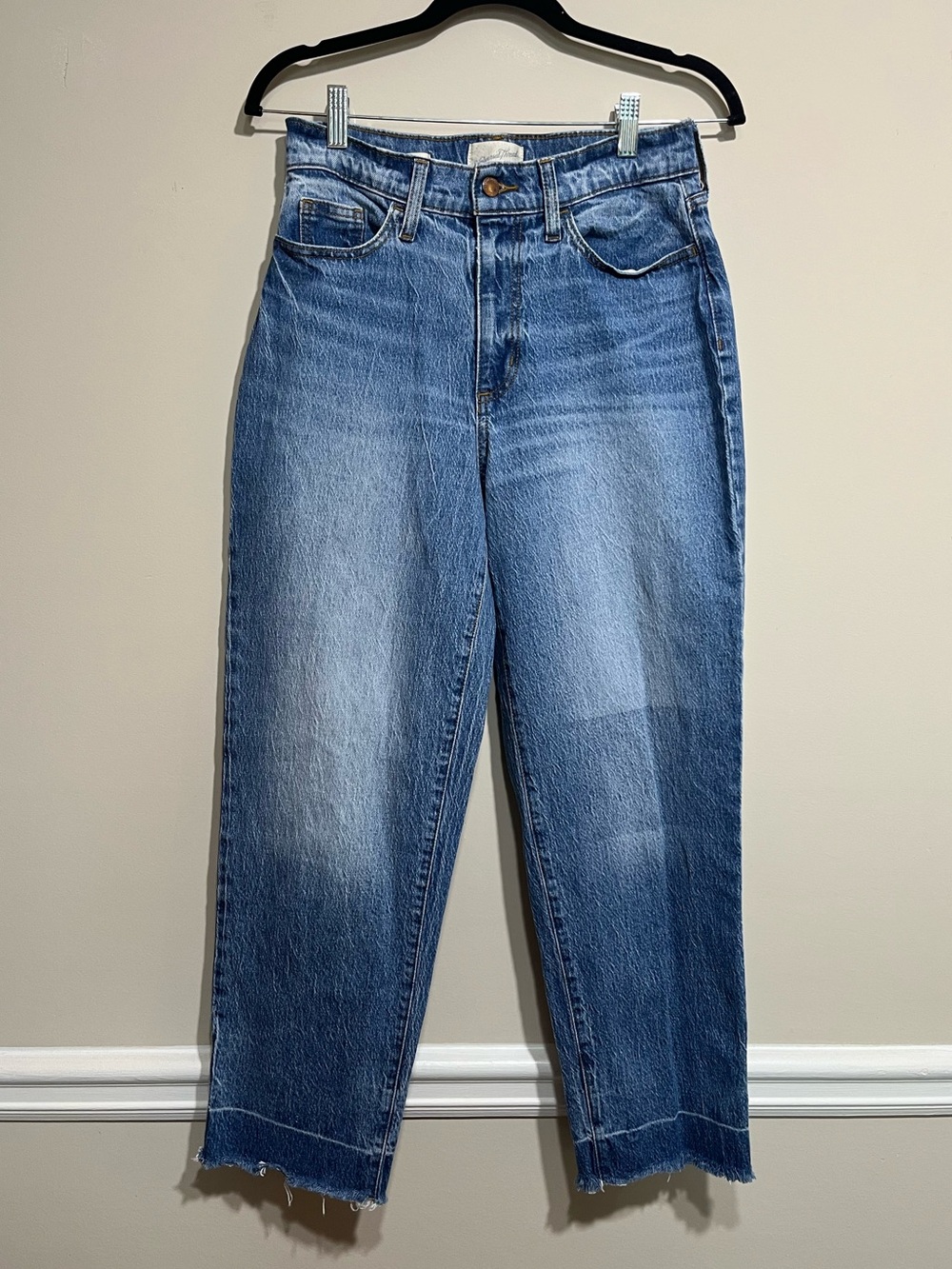 Universal Thread Vintage Straight Jeans
